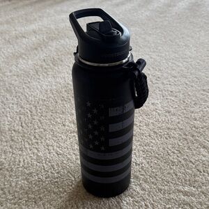 Frostbuddy Black Stainless Steel Water Bottle with American Flag